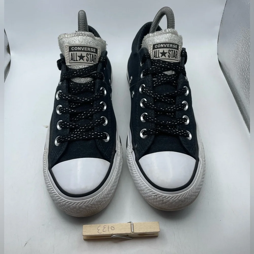 Converse All Star Black canvas women’s Low-Top Sneakers size 7
